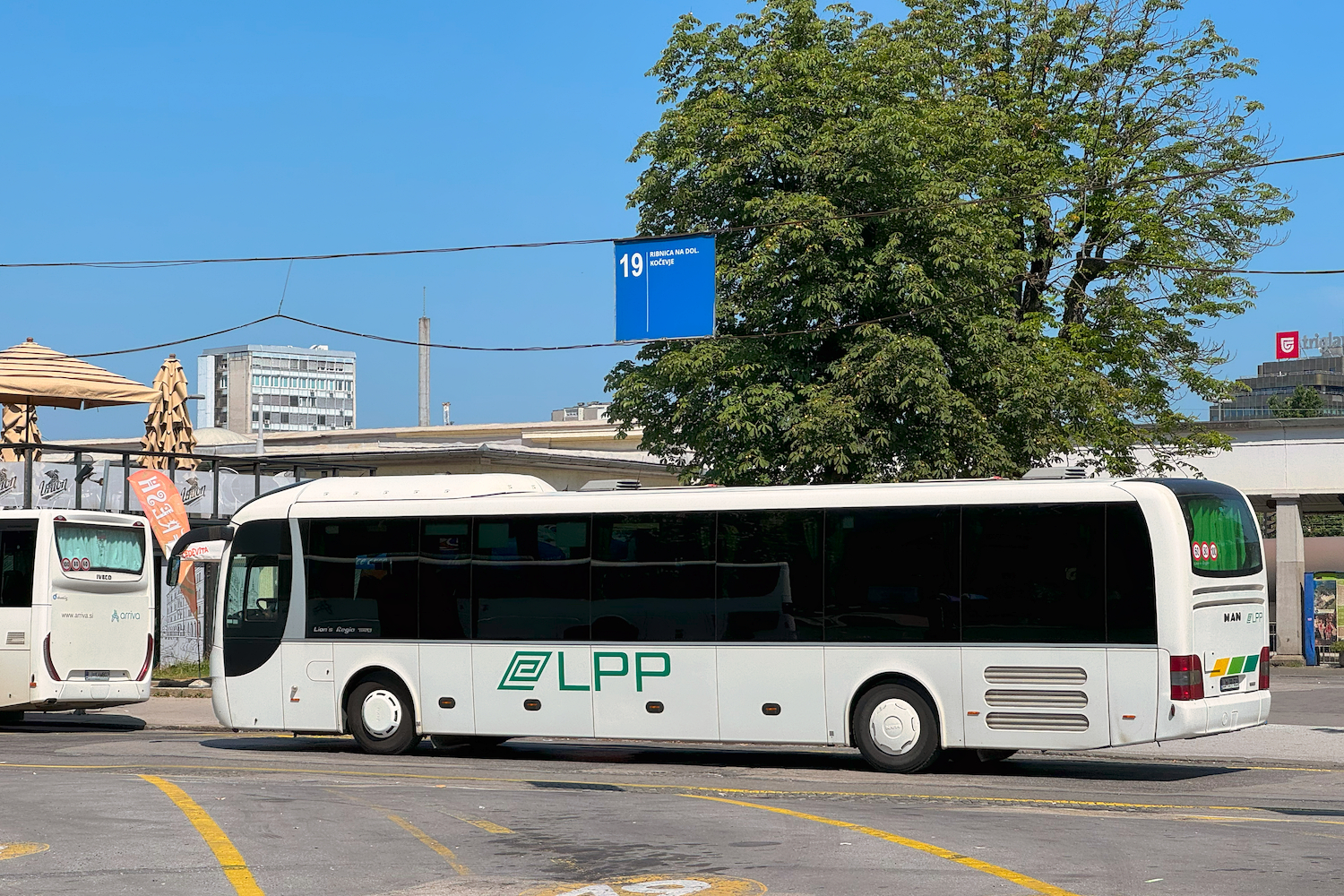 Ljubljana, MAN R14 Lion's Regio C ÜL364 # 629