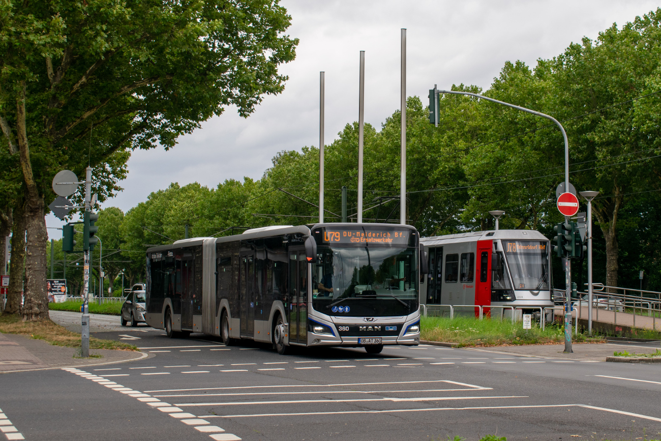 Oberhausen, MAN 18C Lion's City NG360 EfficientHybrid # 360