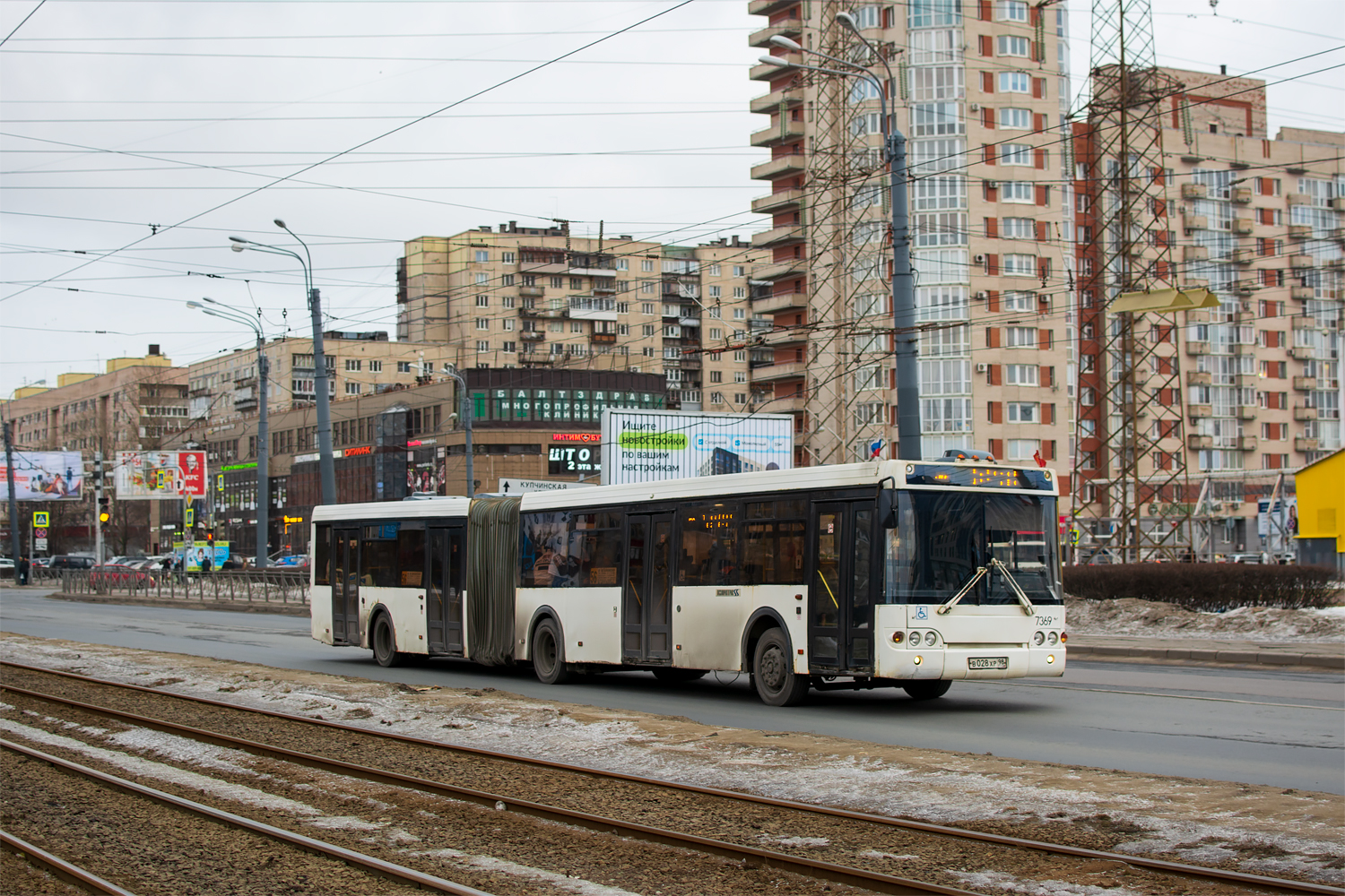 Saint Petersburg, LiAZ-6213.20 # 7369