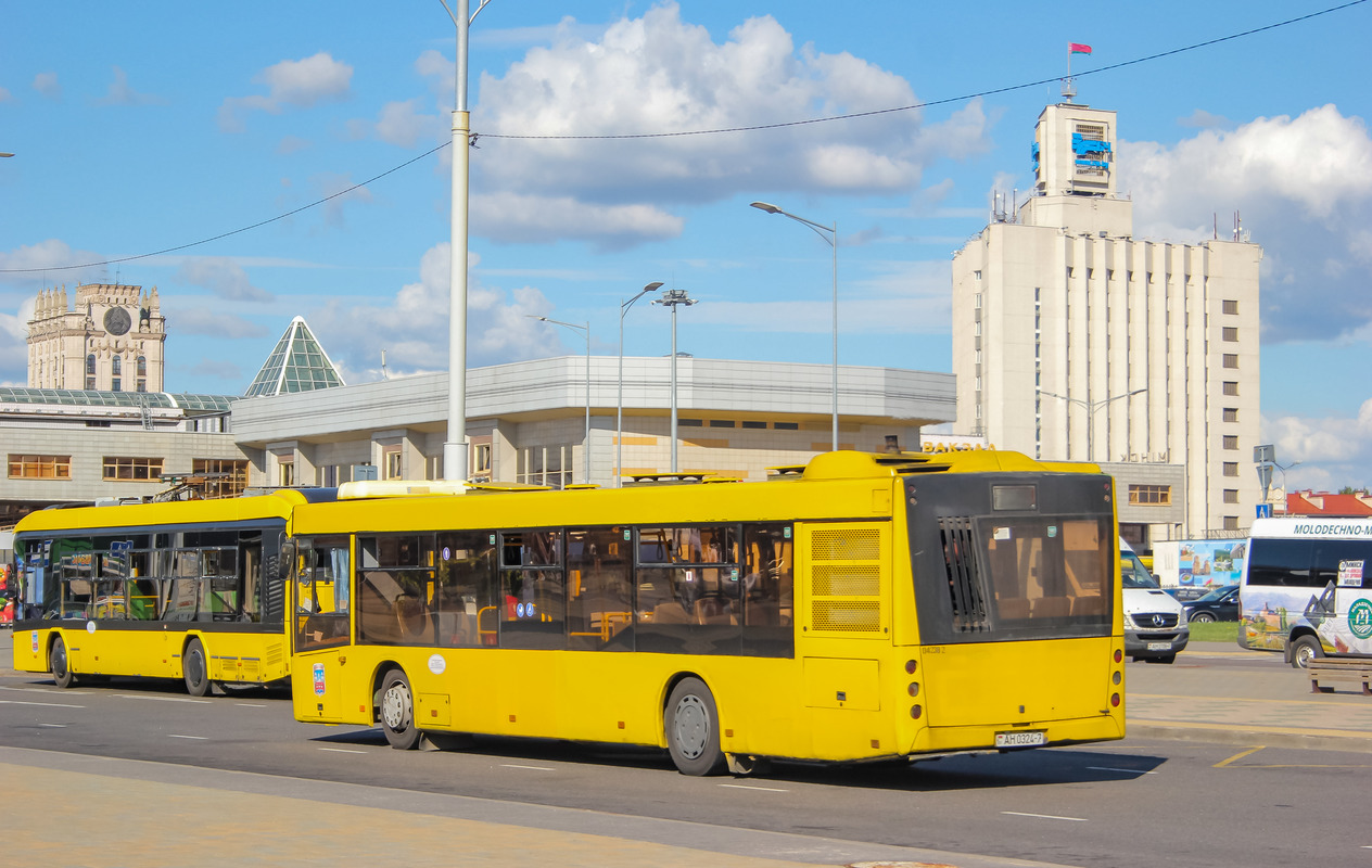 Minsk, MAZ-203.068 # 042382