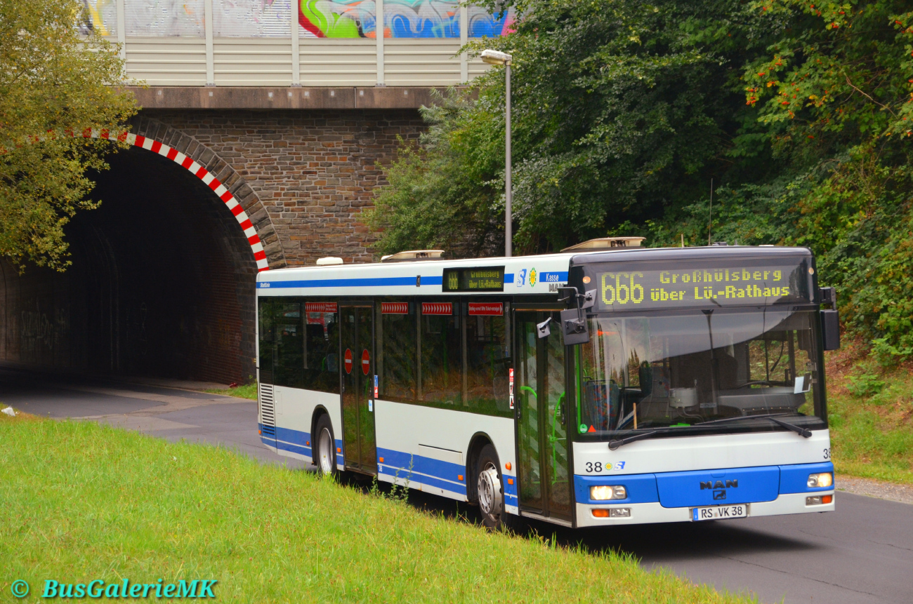 Remscheid, MAN A21 NL263 # 38