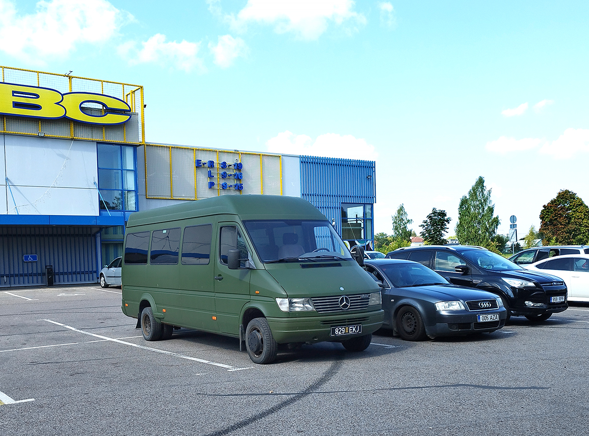 Tallinn, Silwi (Mercedes-Benz Sprinter 412D) # 829 EKJ