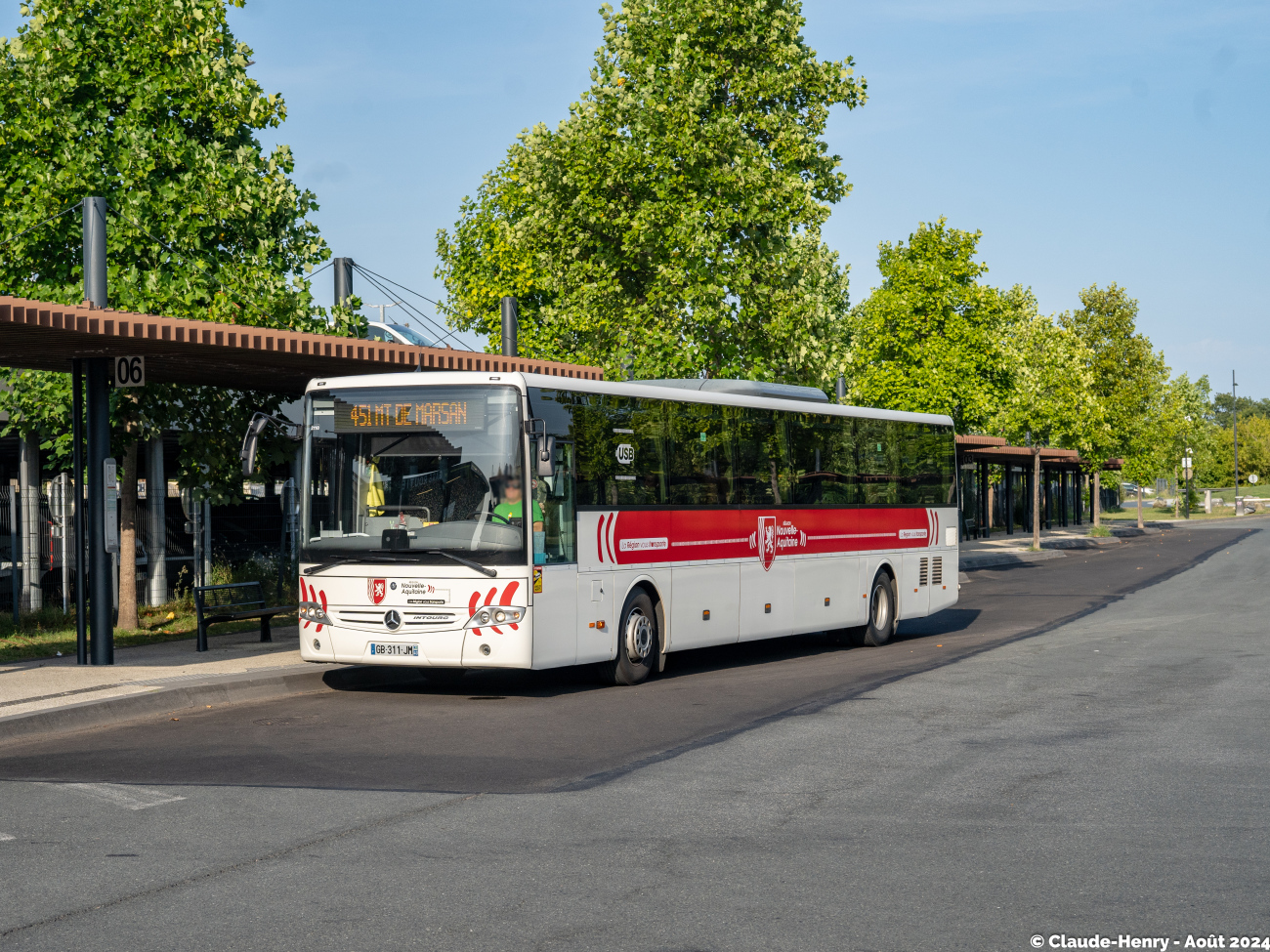Mont-de-Marsan, Mercedes-Benz Intouro II L # 2110