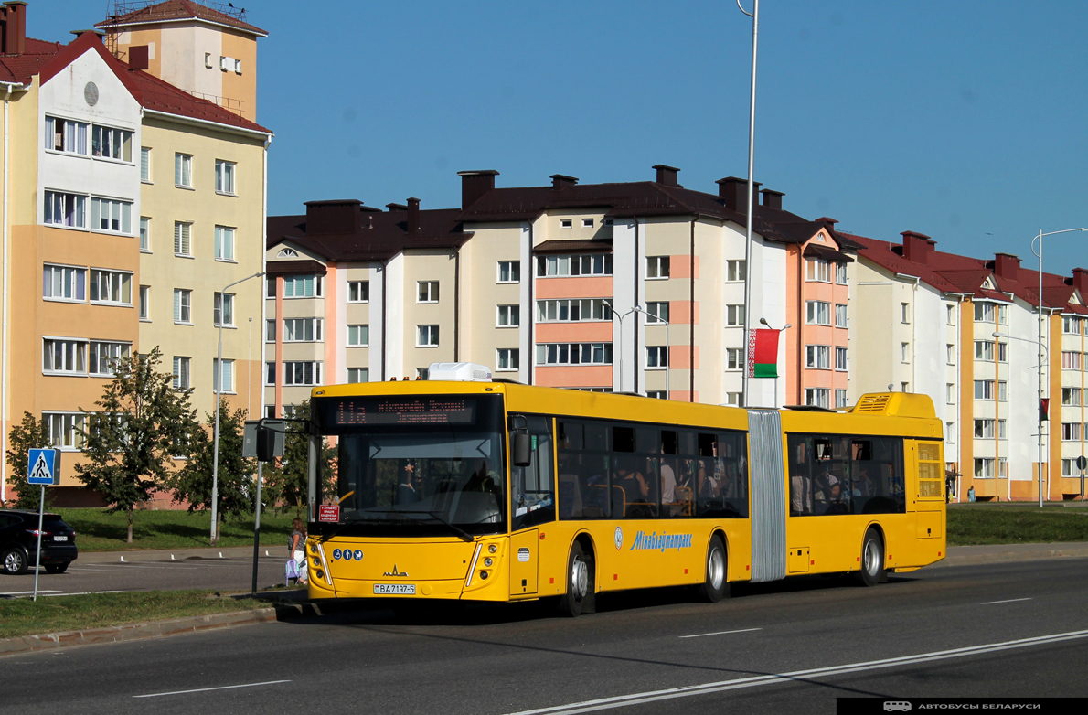Molodechno, MAZ-216.047 # 21031