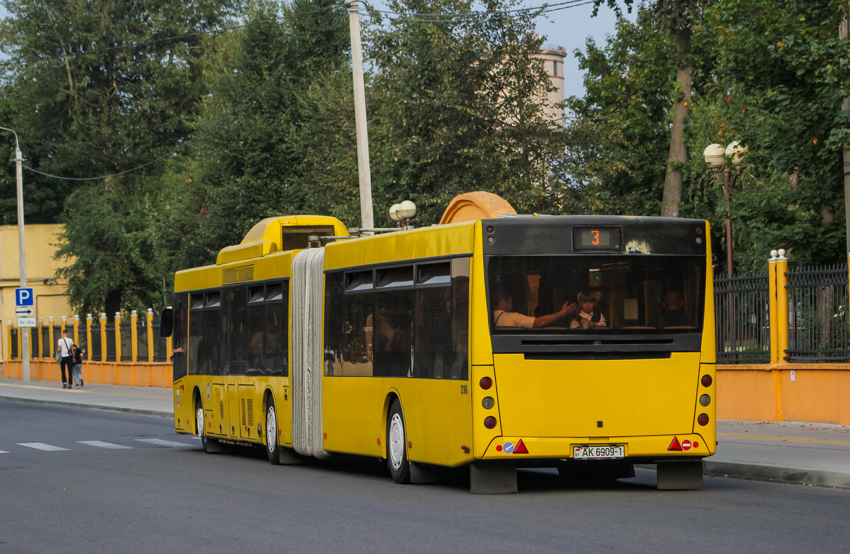 Baranovichi, MAZ-215.069 # 12180