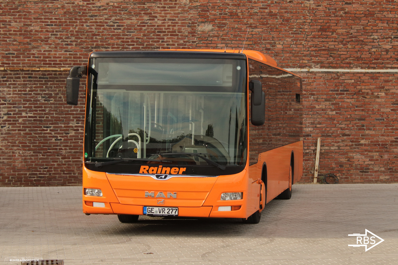 Gelsenkirchen, MAN A21 Lion's City NL283 # GE-VR 277