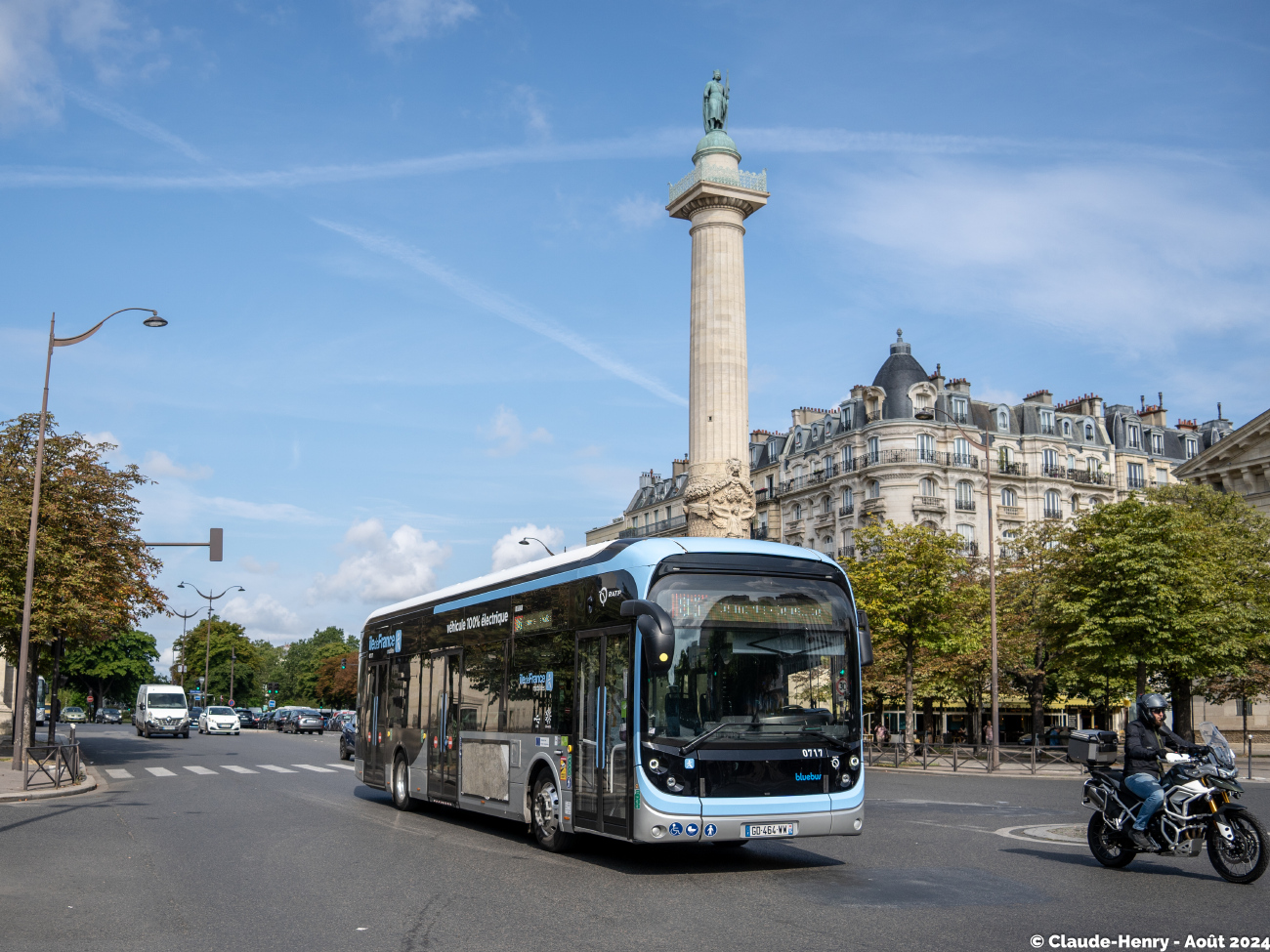 Paris, Bolloré Bluebus 12 II # 0717