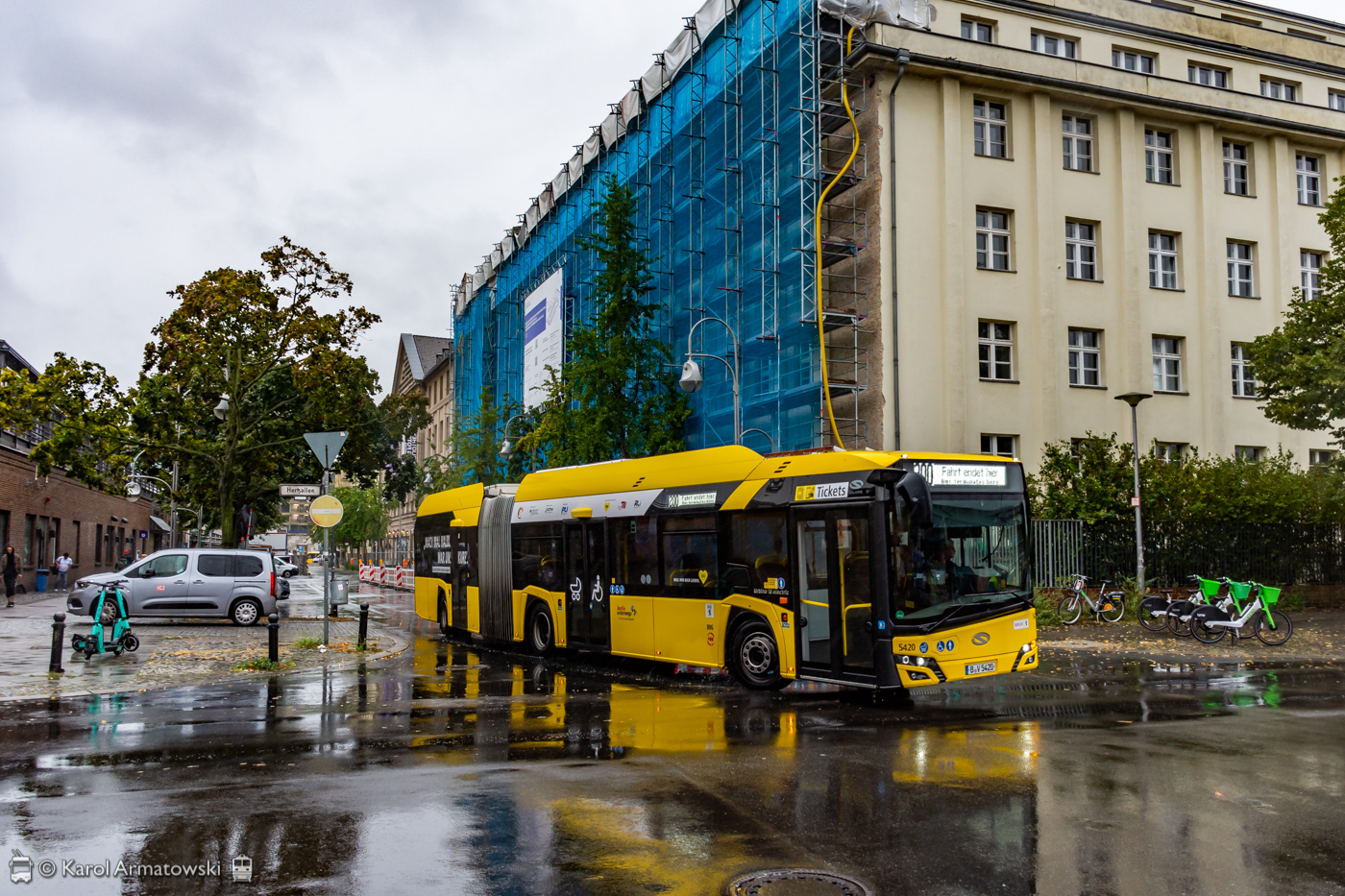 Berlin, Solaris Urbino IV 18 electric # 5420