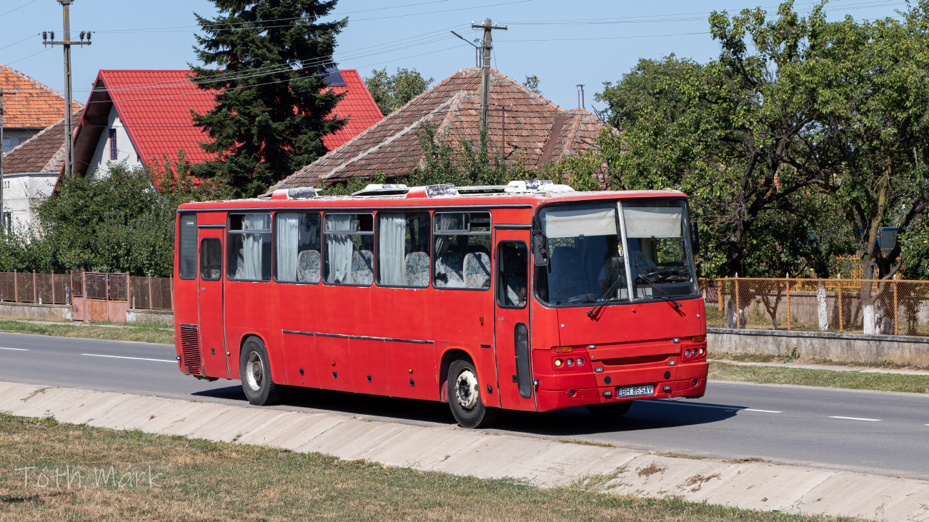 Valea lui Mihai, Ikarus 250.** # BH 85 SAV