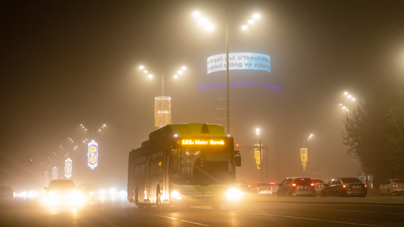 Tashkent, Gemilang (MAN A22 Lion's City NL313F) # 05016; Photo creativitiy