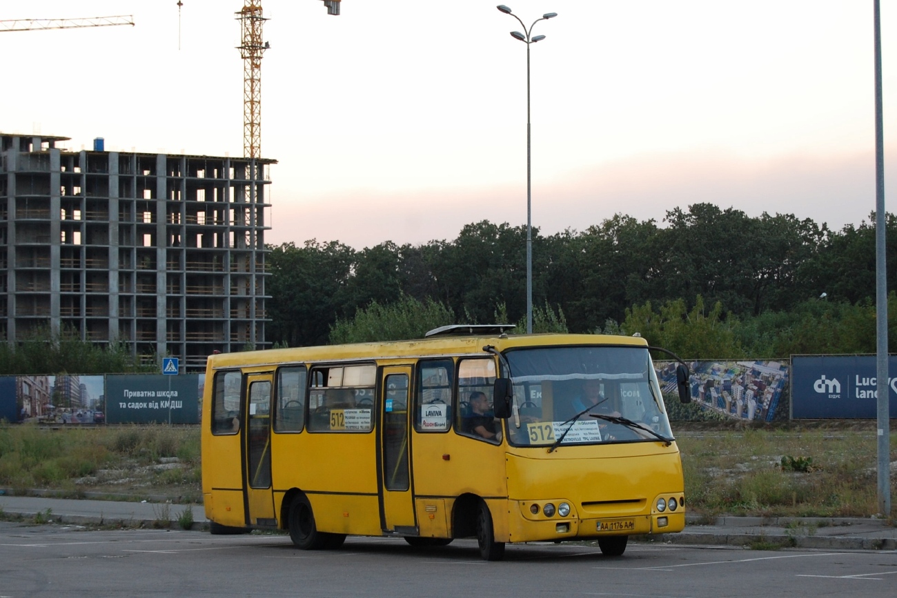Kyiv, Богдан А09200 # АА 1176 АА