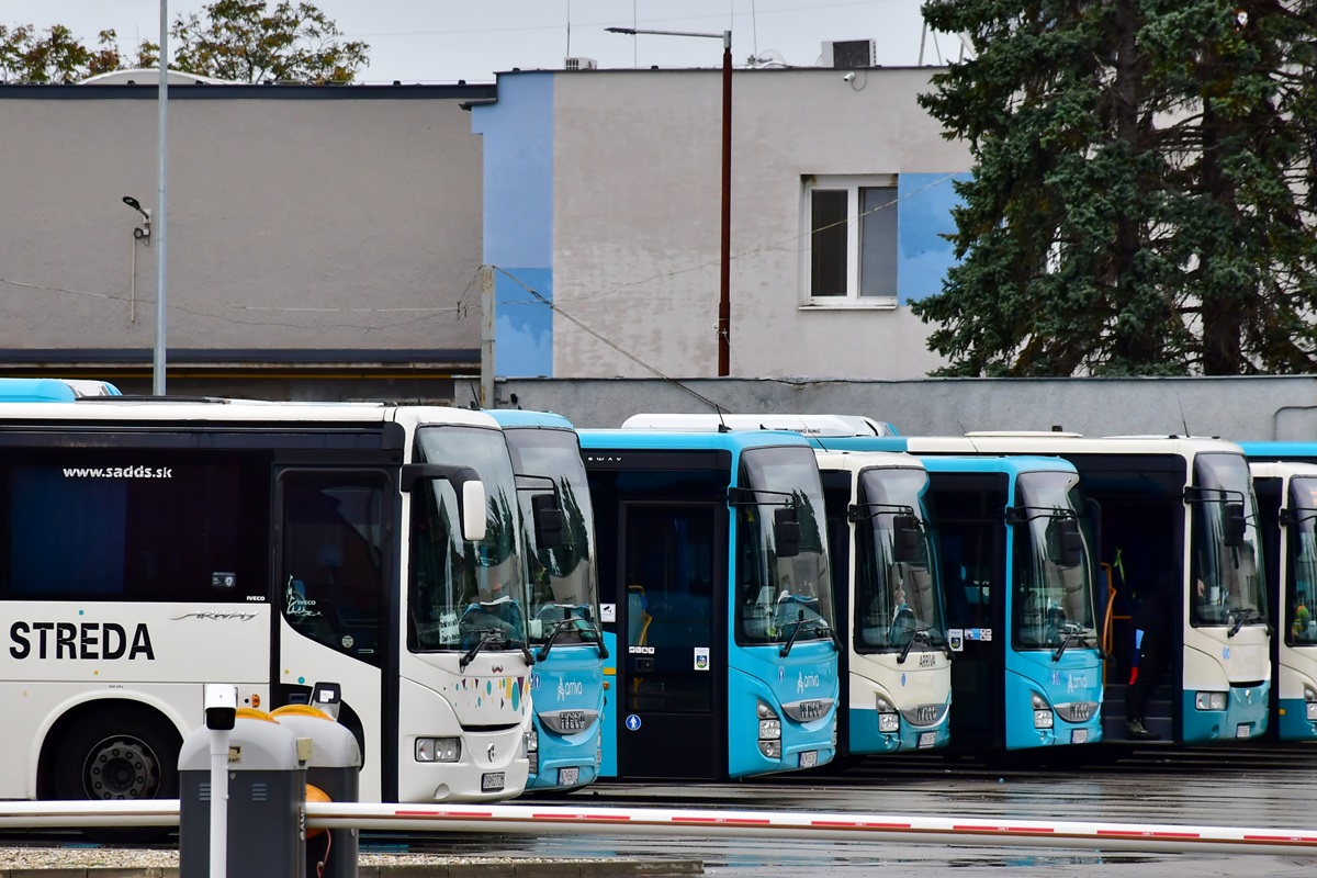 Galanta, Irisbus Arway 12.8M nr. DS-537CM; Šaľa, IVECO Crossway 12M nr. NZ-690IL; Šaľa, IVECO Crossway 12M nr. NZ-152HT; Šaľa, IVECO Crossway LE 10.8M nr. NZ-619FM; Šaľa, IVECO Crossway LE 10.8M nr. NZ-980HC; Nové Zámky, Irisbus Crossway 10.6M nr. NZ-766EF
