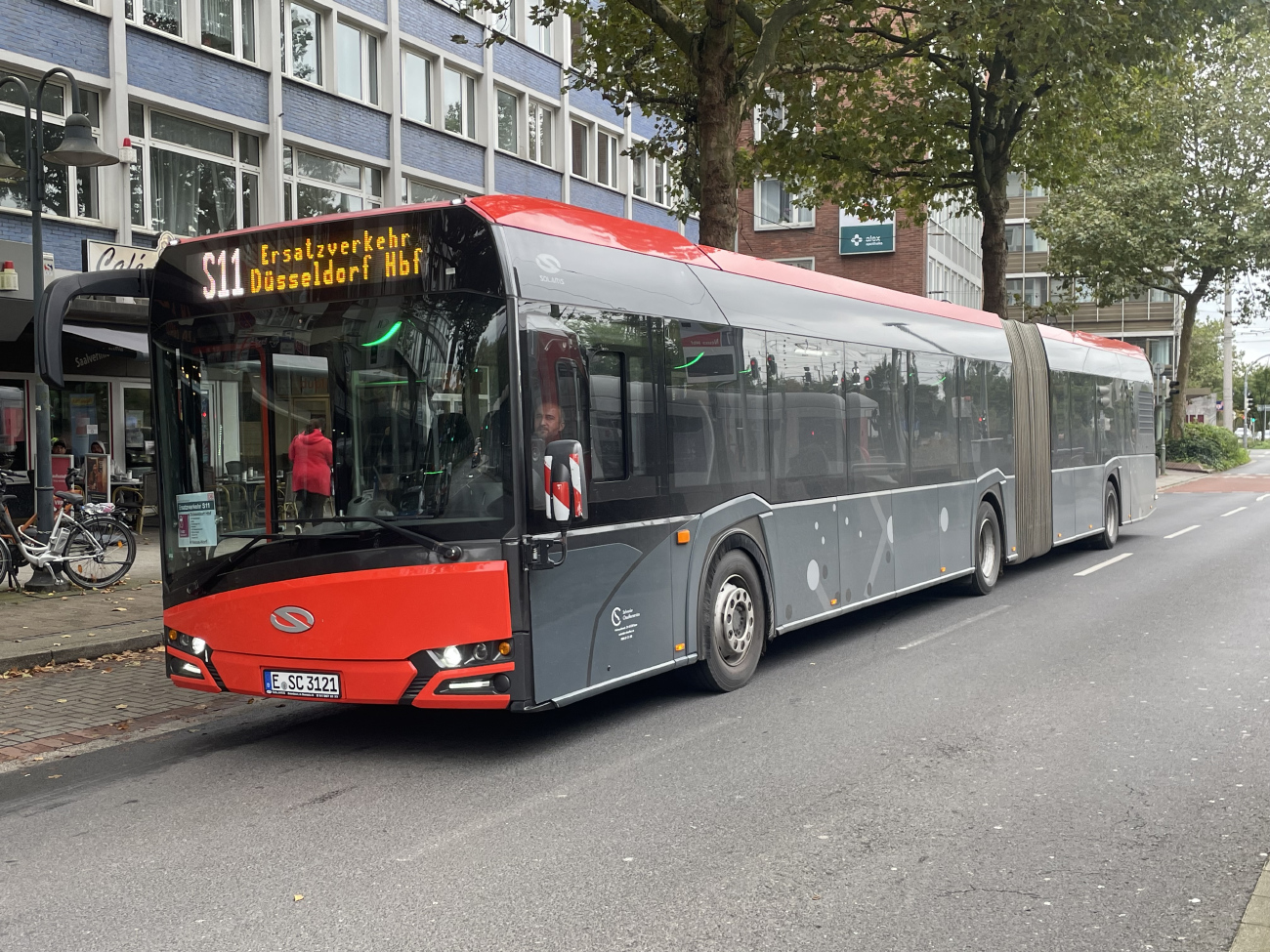 Essen, Solaris Urbino IV 18 # E-SC 3121