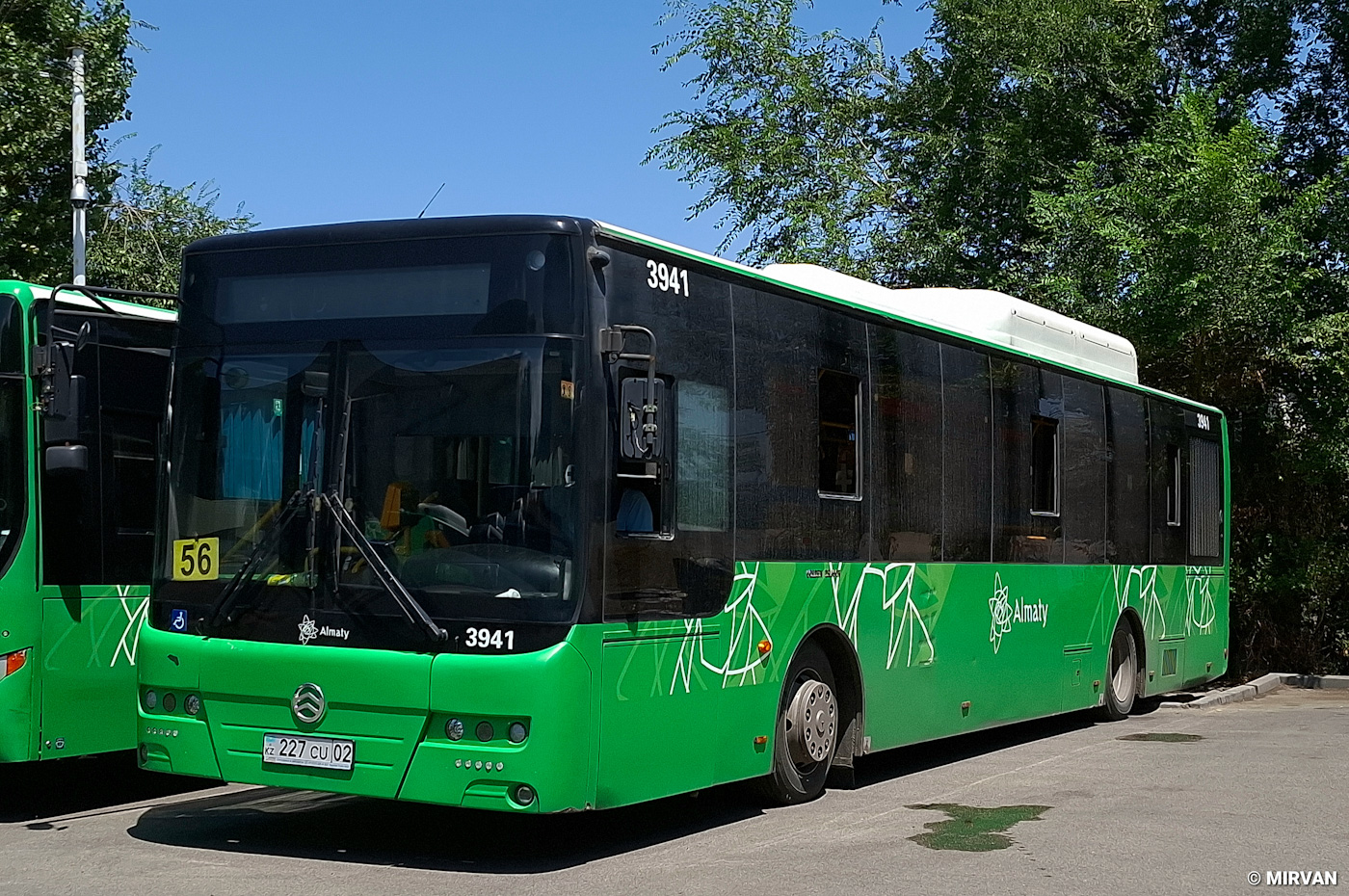 Almaty, Golden Dragon XML6125CN # 3941