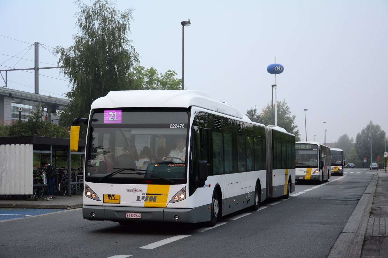 Sint-Niklaas, Van Hool New AG300 # 222478