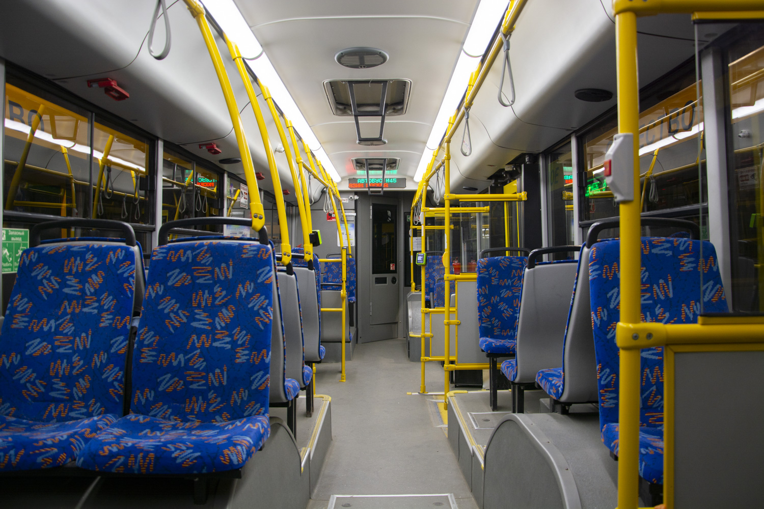 Surgut, MAZ-103.486 # В 818 РС 186