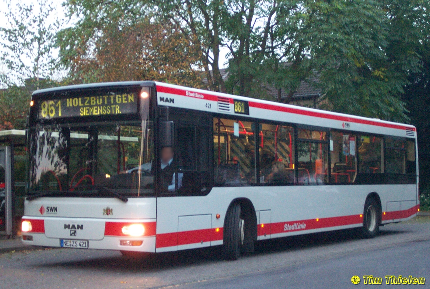 Neuss, MAN A21 NL263 # 421
