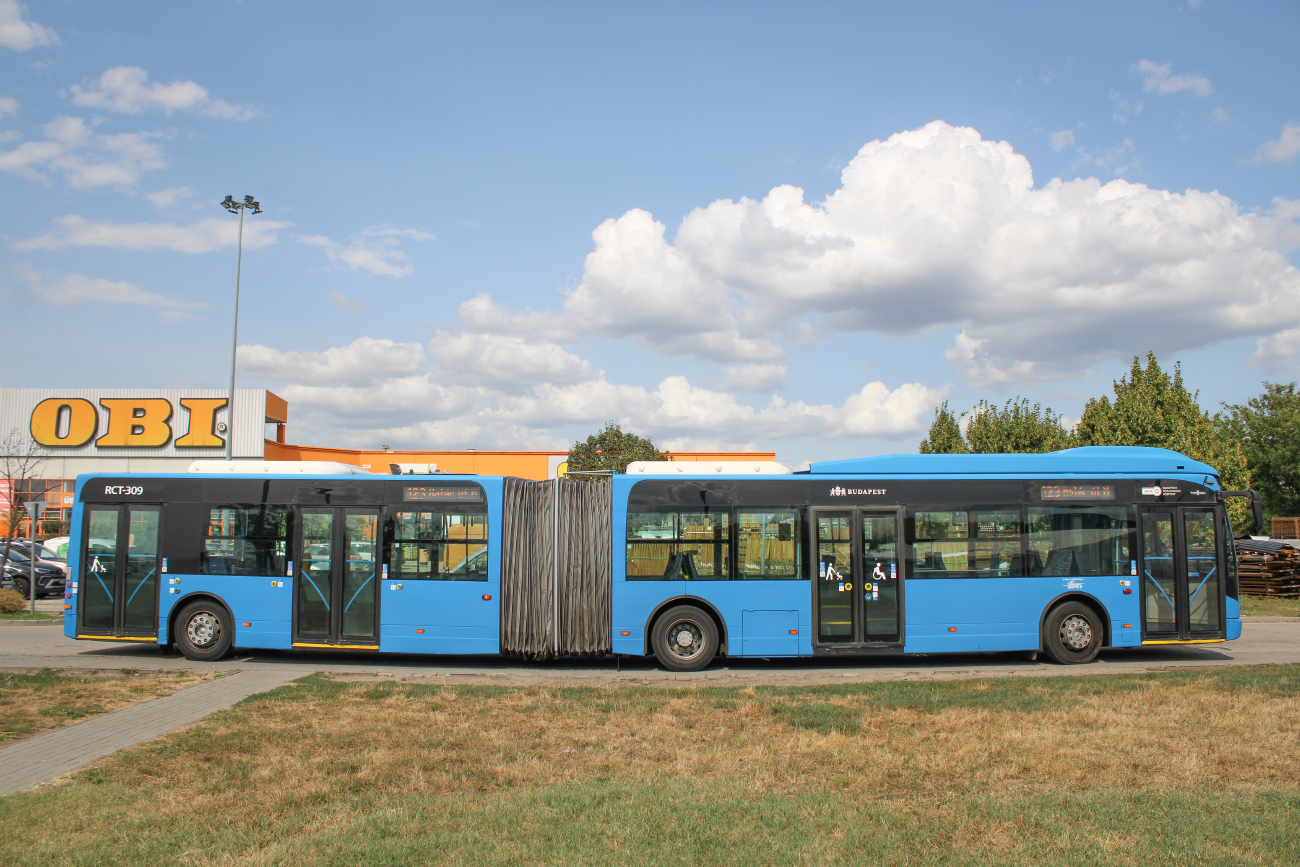 Budapest, Van Hool New AG300 # RCT-309