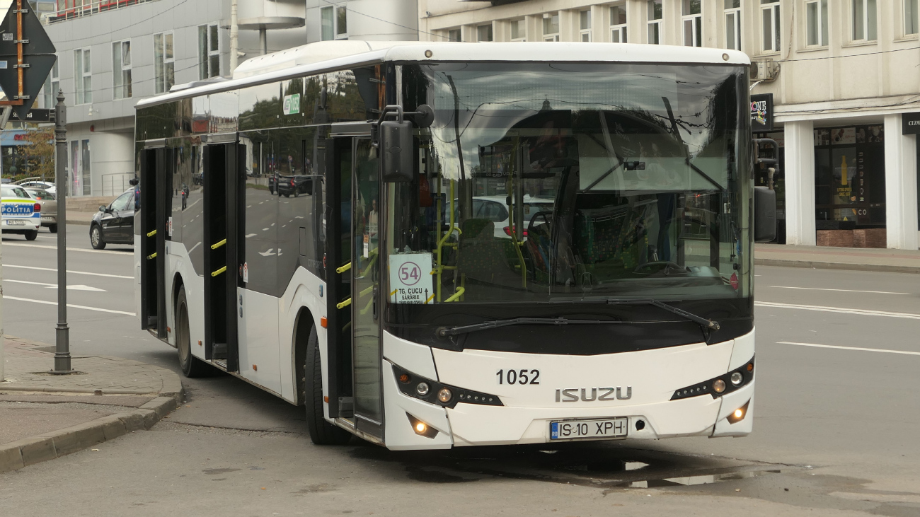 Iași, Anadolu Isuzu Citiport 12 # 1052
