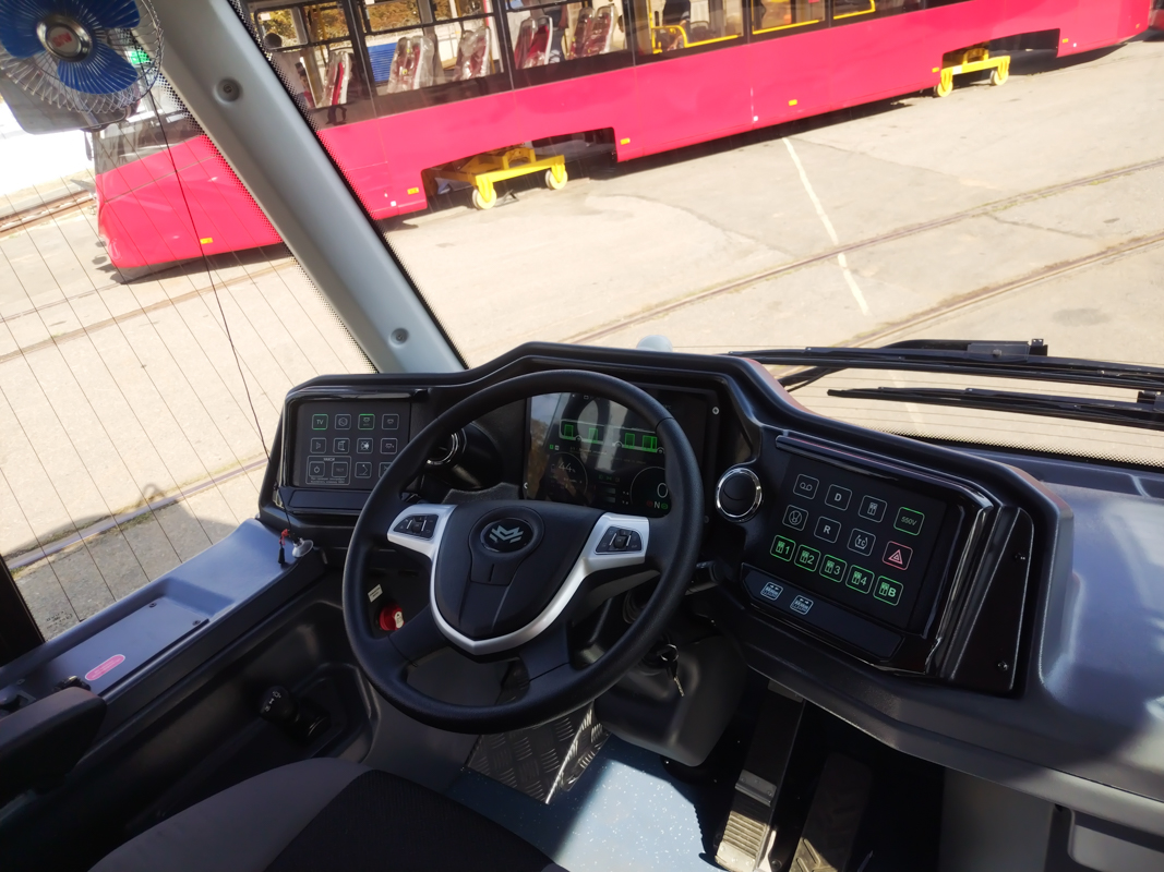 Minsk, BKM E433 # ВК ВР 4346; Minsk — "Belkommunmash" car plant