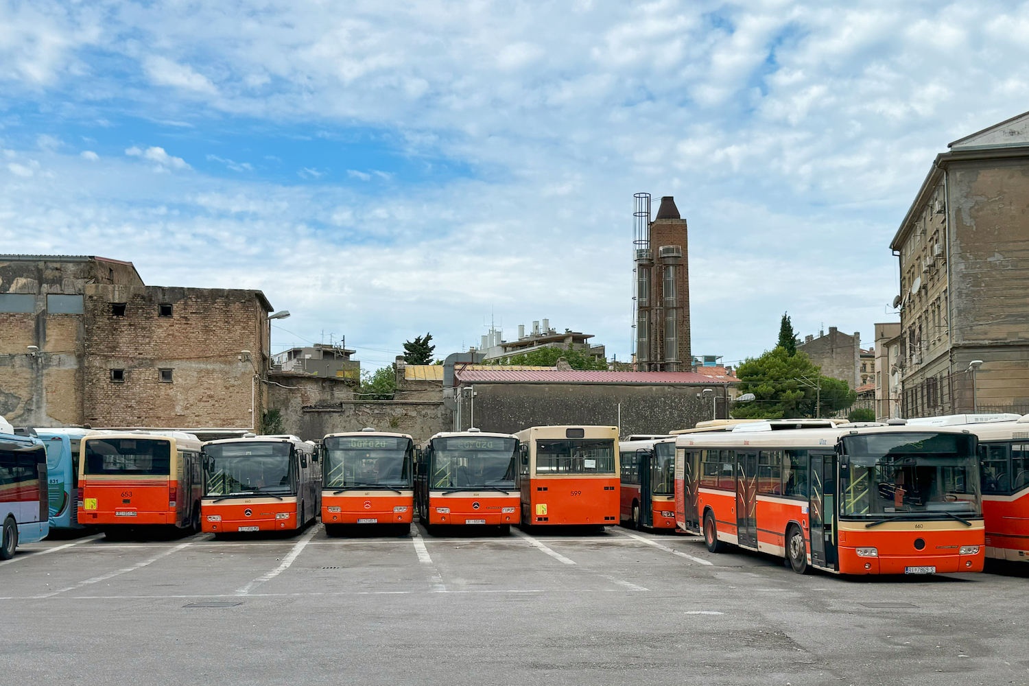 Rijeka, Mercedes-Benz O345 Conecto I C # 653; Rijeka, Mercedes-Benz O345 Conecto I C # 663; Rijeka, Mercedes-Benz O345 Conecto I C # 661; Rijeka, Mercedes-Benz O345 Conecto I C # 664; Rijeka, Avtomontaža MAN SU240 # 599; Rijeka, Mercedes-Benz O345 Conecto I C # 660