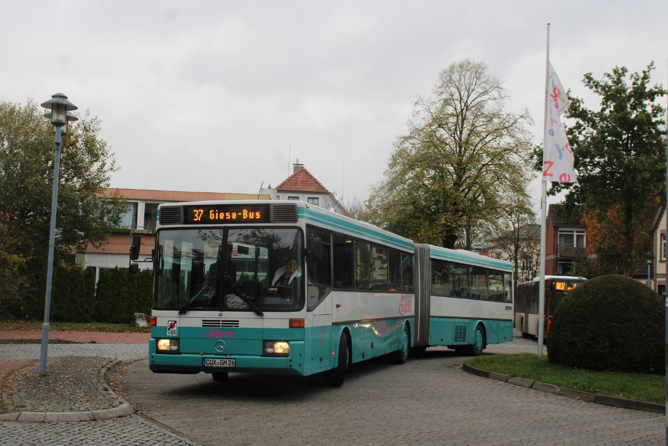 Cuxhaven, Mercedes-Benz O405G # CUX-GM 26