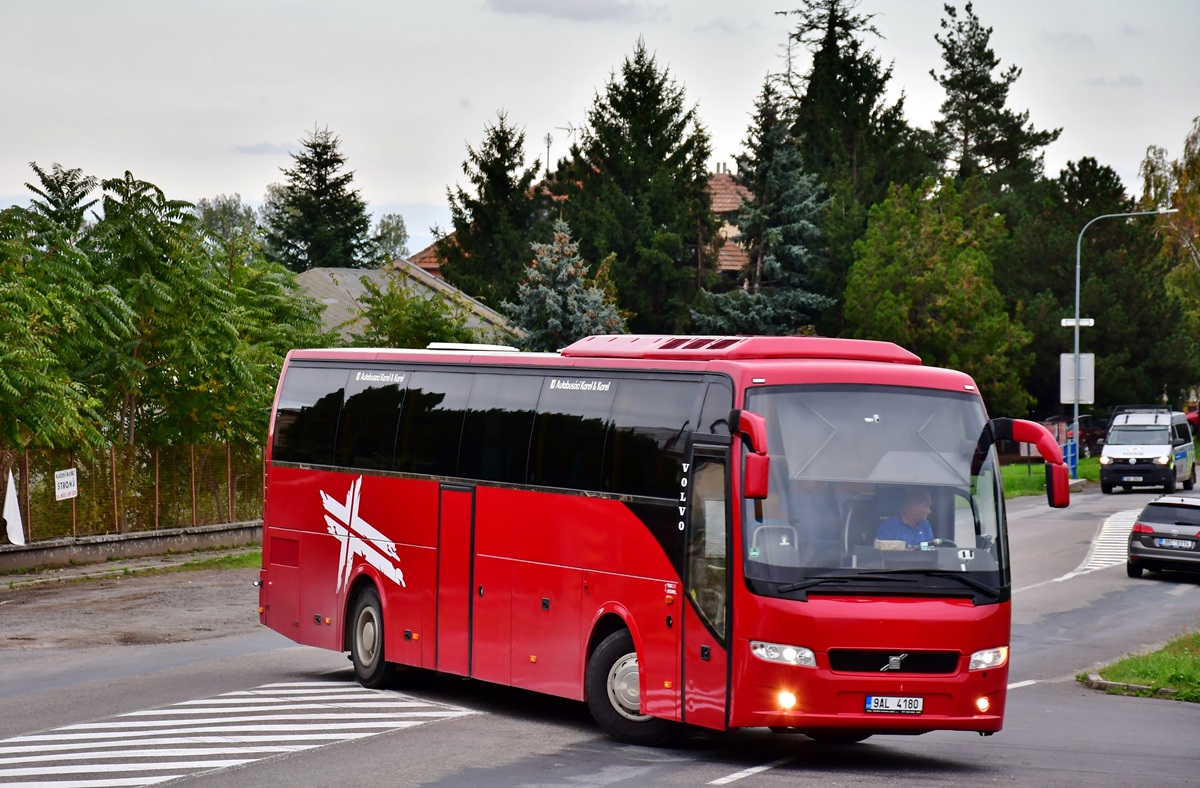 Prague, Volvo 9700H II (NG) # 9AL 4180