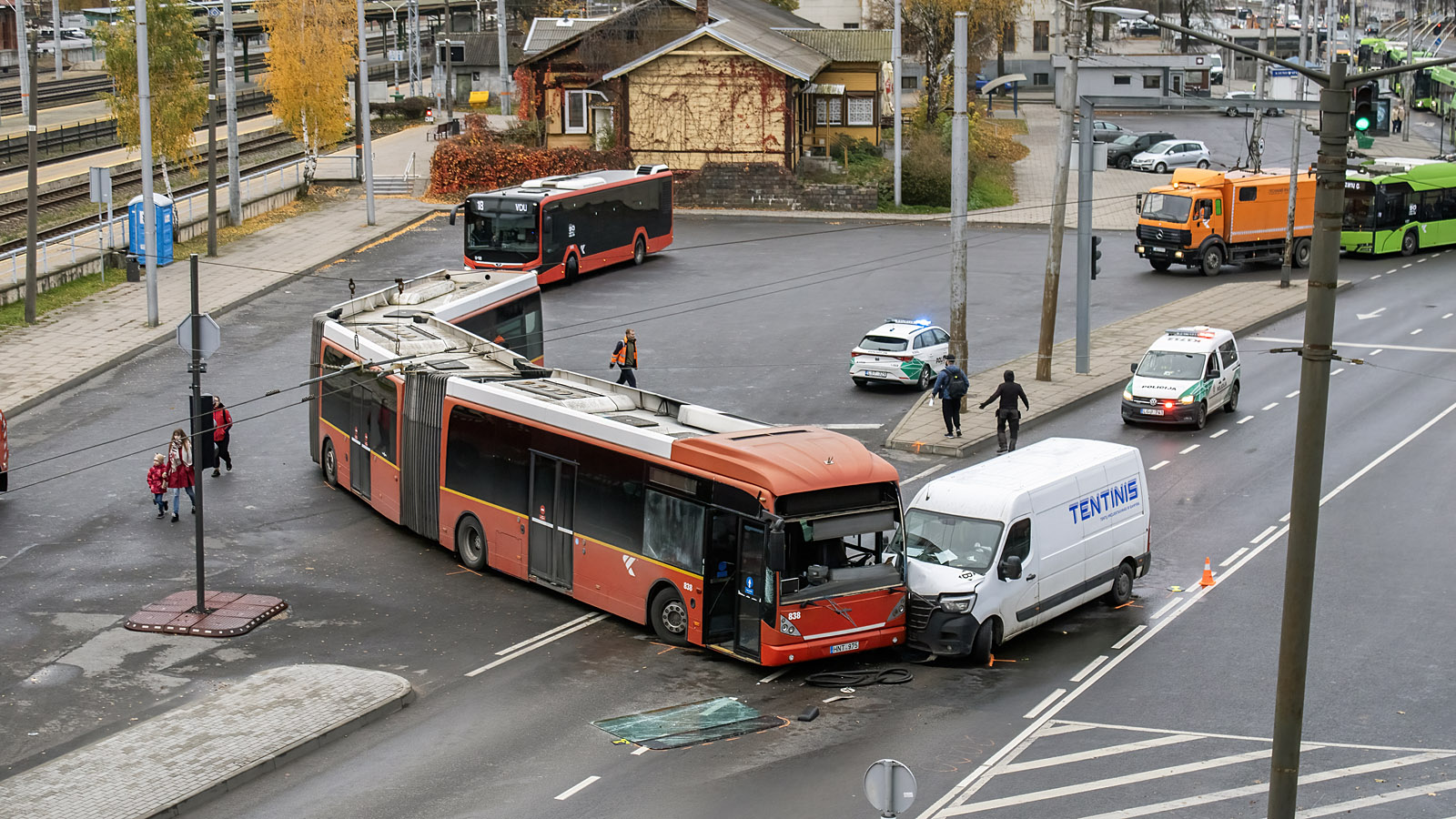 Kaunas, Van Hool New AGG300 # 838