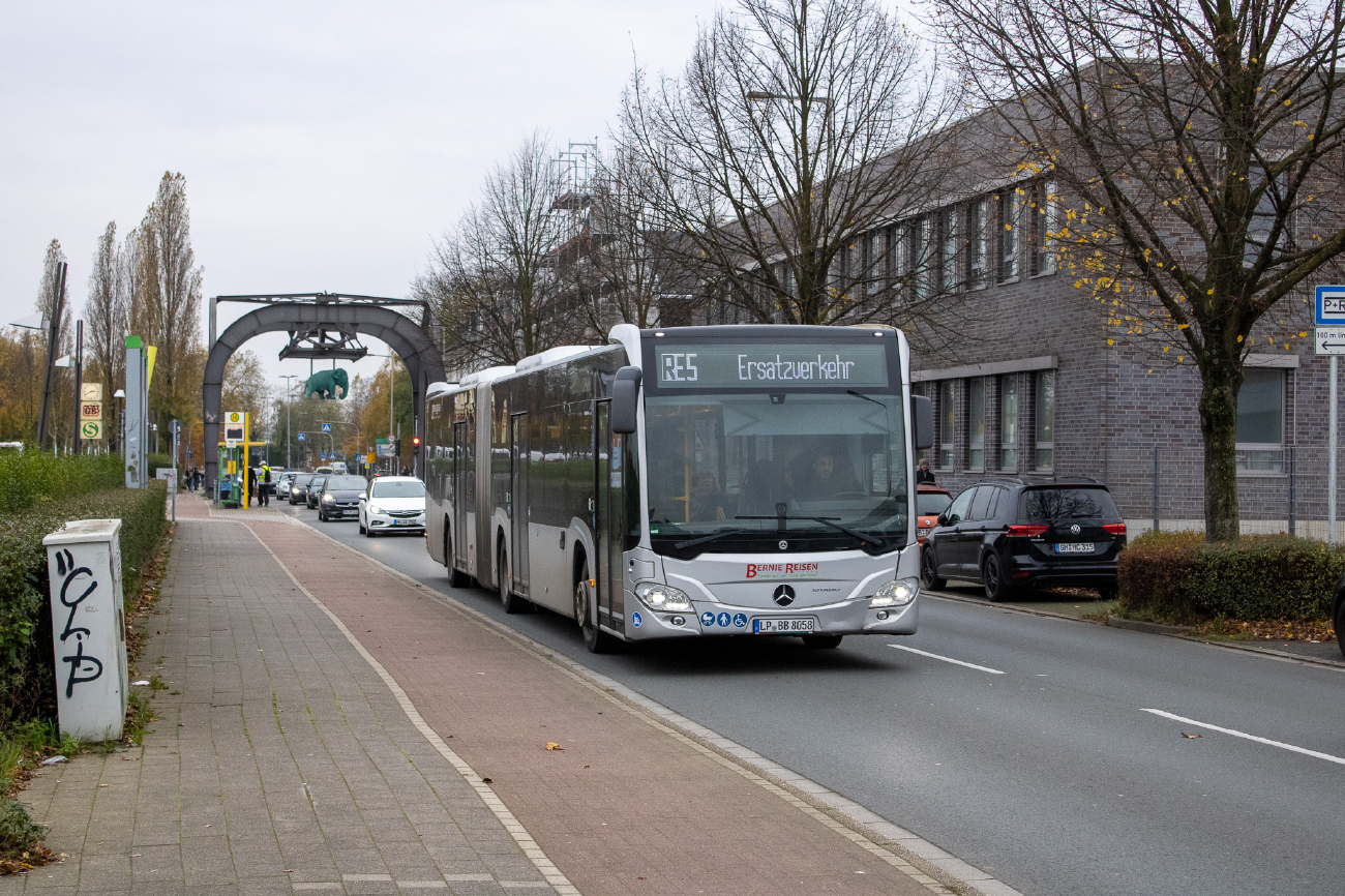 Soest, Mercedes-Benz Citaro C2 G # LP-BB 8058