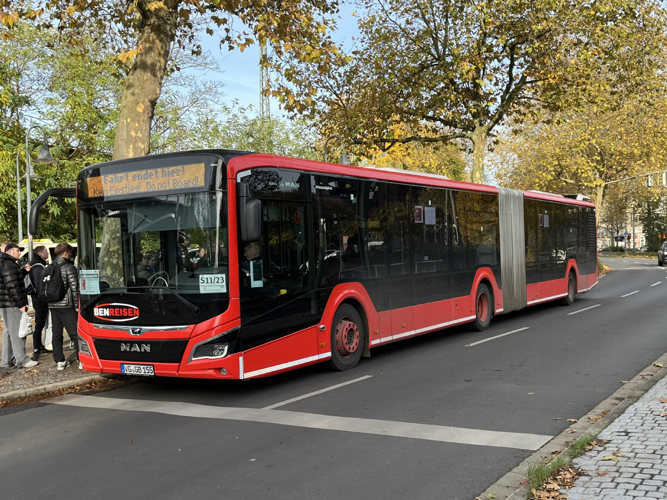 Cologne, MAN 18C Lion's City NG360 EfficientHybrid # VG-GB 155