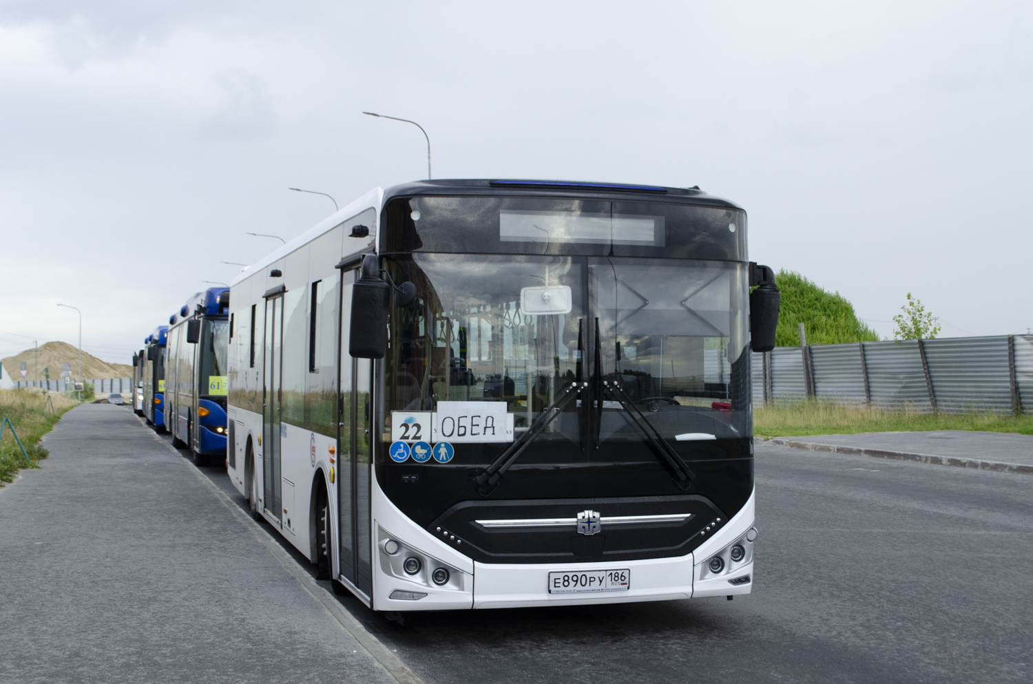 Surgut, Zhongtong LCK6105HG # Е 890 РУ 186