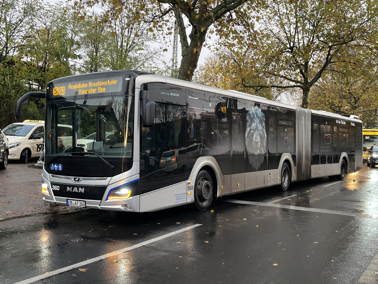 Oberhausen, MAN 18C Lion's City NG360 EfficientHybrid # 360