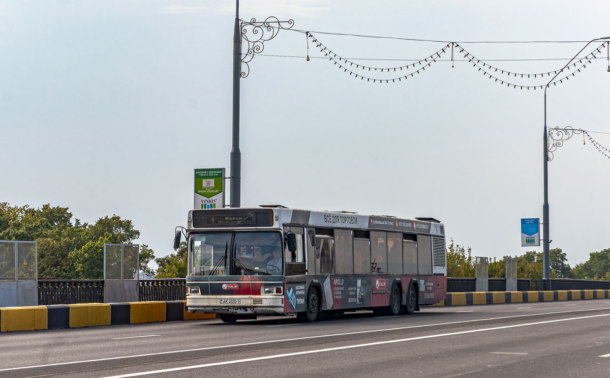 Brest, MAZ-107.066 # 327