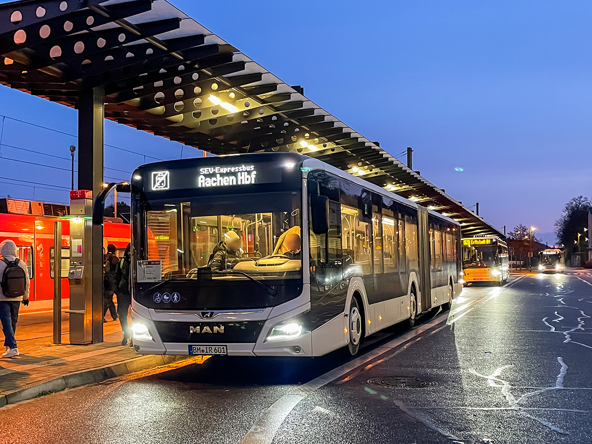 Bergheim, MAN 18C Lion's City NG360 # BM-IR 601; Bergheim — Zugentgleisung — SEV/BNV Köln-Horrem-Düren-Aachen