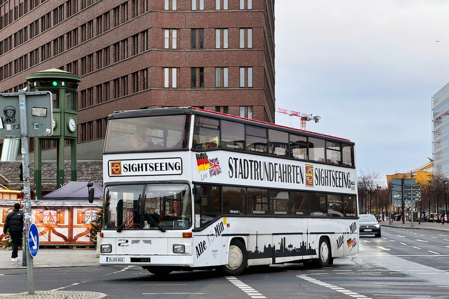 Berlin, MAN 592 SD202 # 108