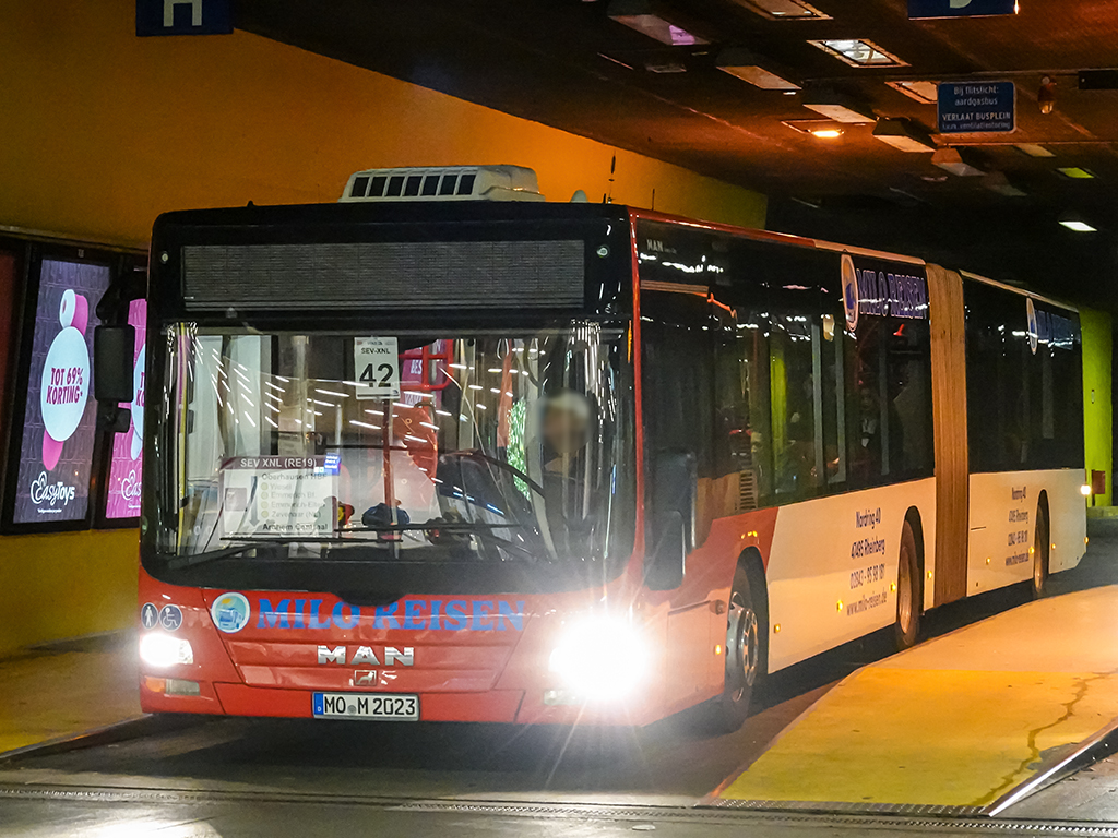 Moers, MAN A23 Lion's City G NG323 # MO-M 2023; Oberhausen — Ersatzverkehr Generalsanierung Oberhausen — Emmerich