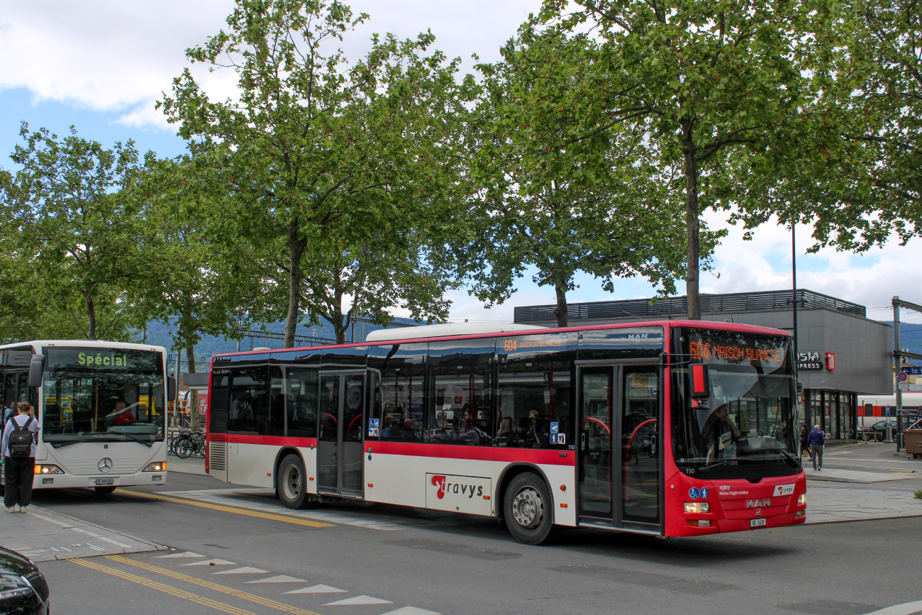 Yverdon-les-Bains, MAN A21 Lion's City NL283 # 110; Fribourg, Mercedes-Benz O530 Citaro G # 121