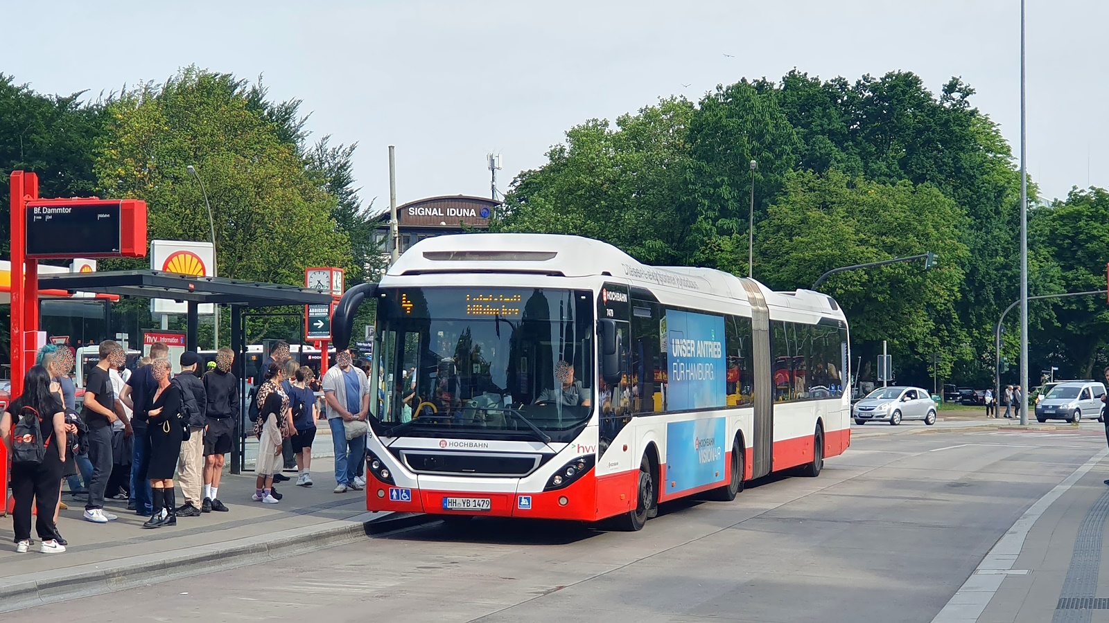 Hamburg, Volvo 7900A Hybrid # 7479