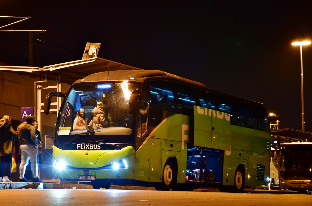 Zagreb, Irmãos Mota Atomic 7 # ZG 0411-CB