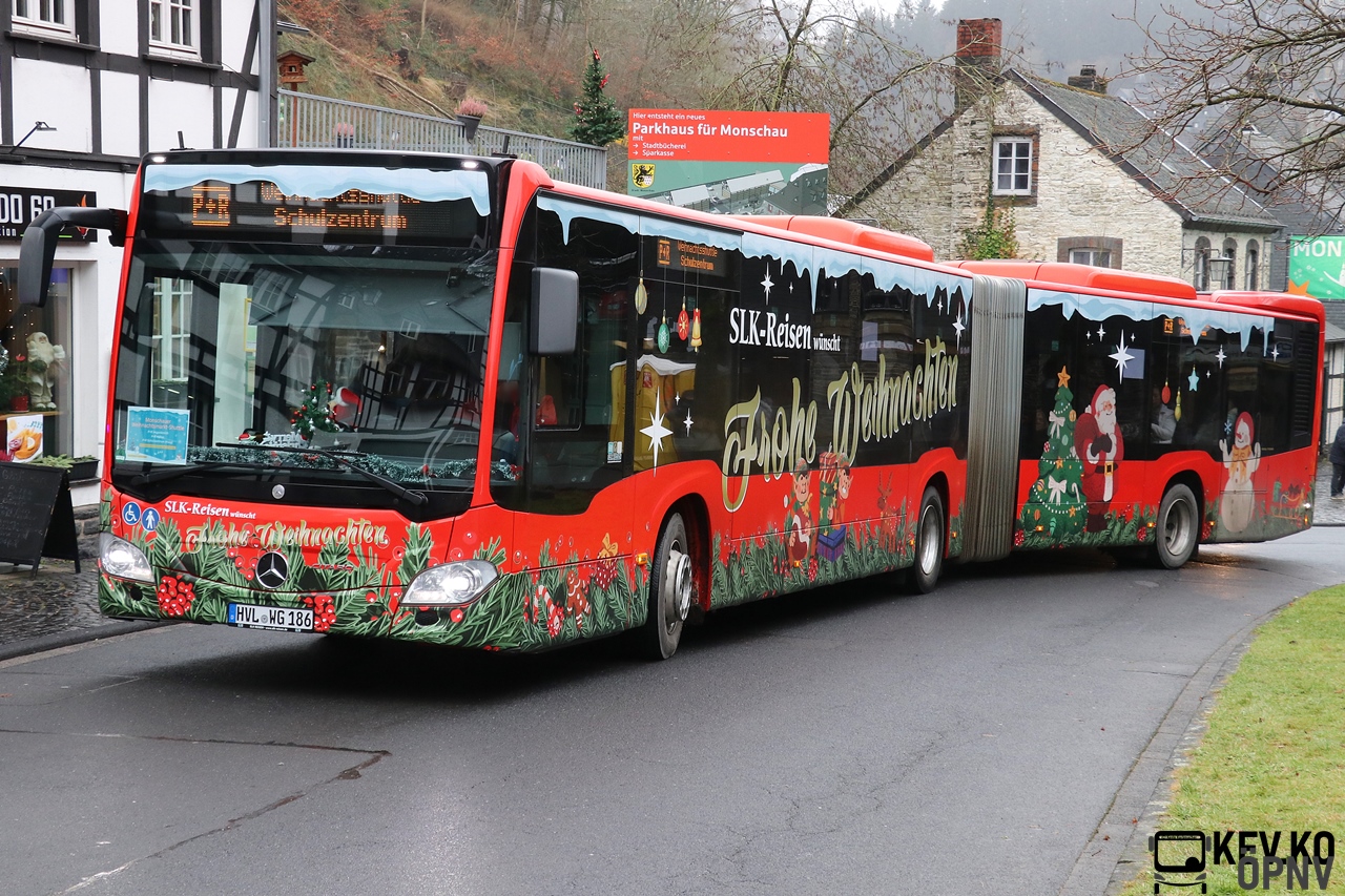 Nauen, Mercedes-Benz Citaro C2 G # HVL-WG 186