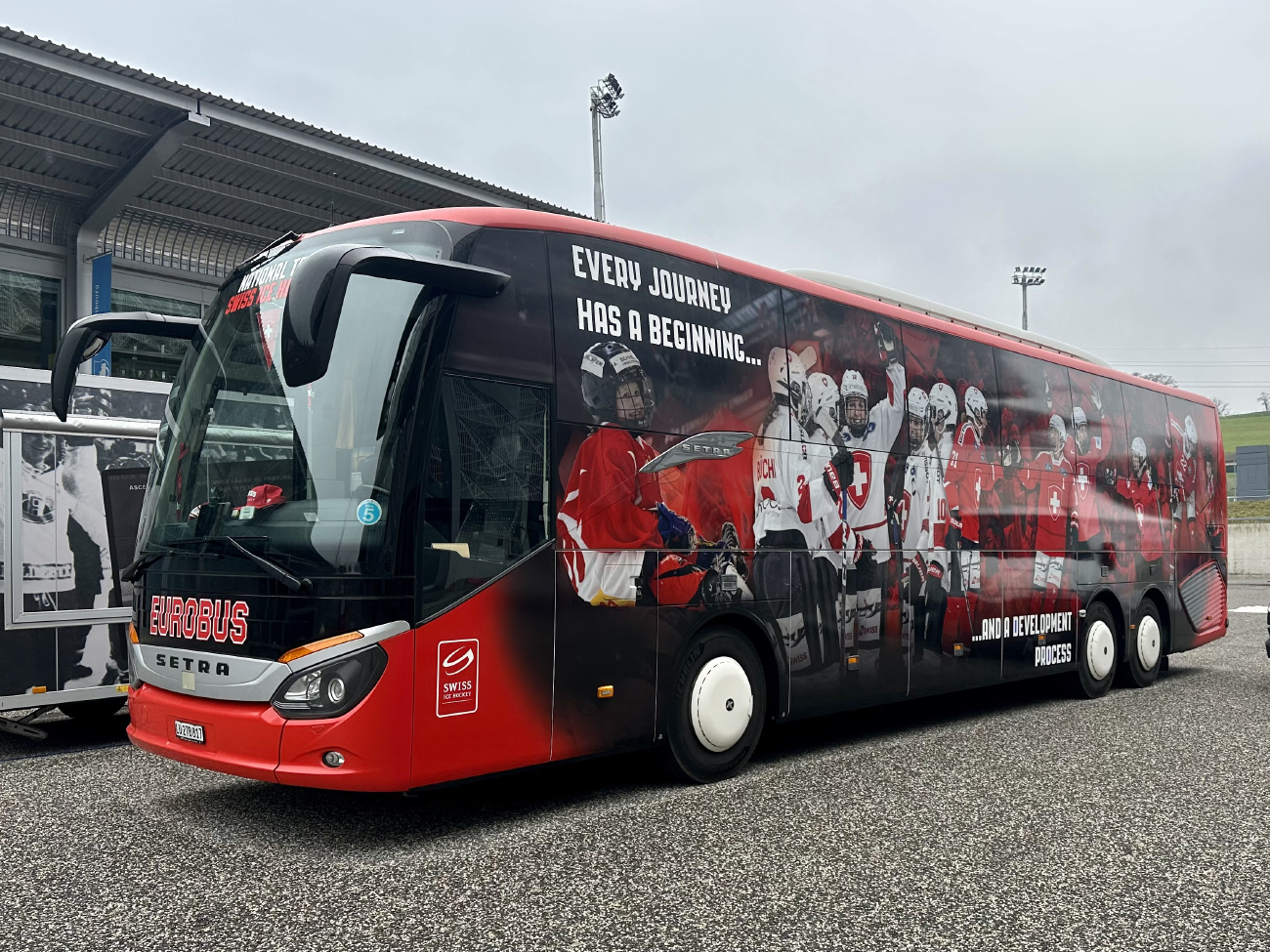 Lucerne, Setra S516HD/3 # EZ51; Buses of sport clubs and national teams