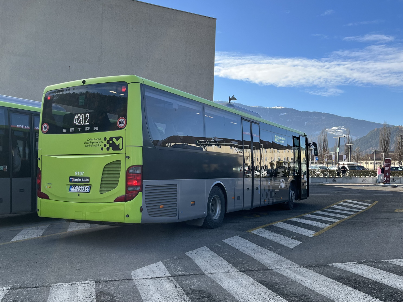 Bolzano, Setra S415LE business # 9107