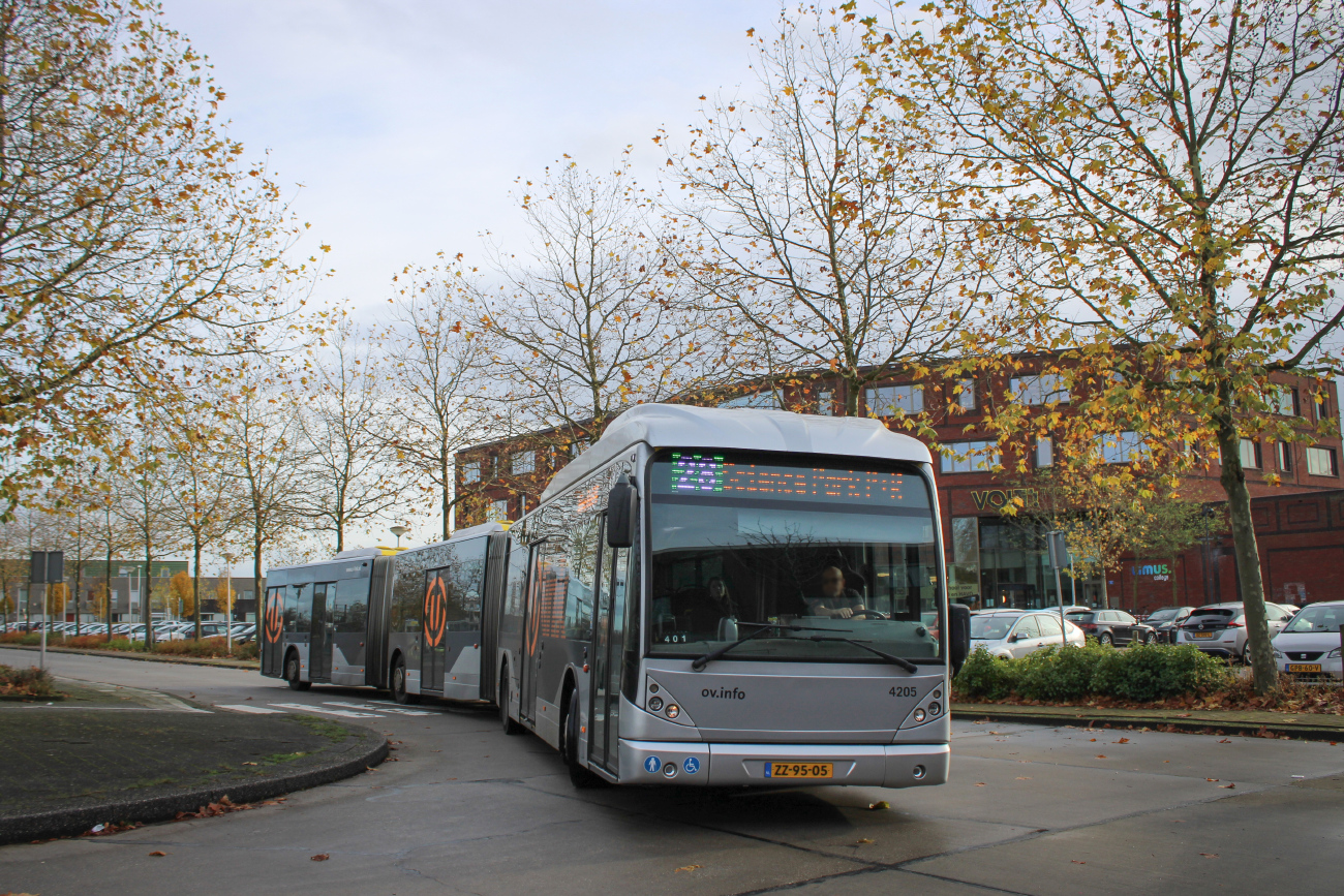 Utrecht, Van Hool New AGG300 # 4205