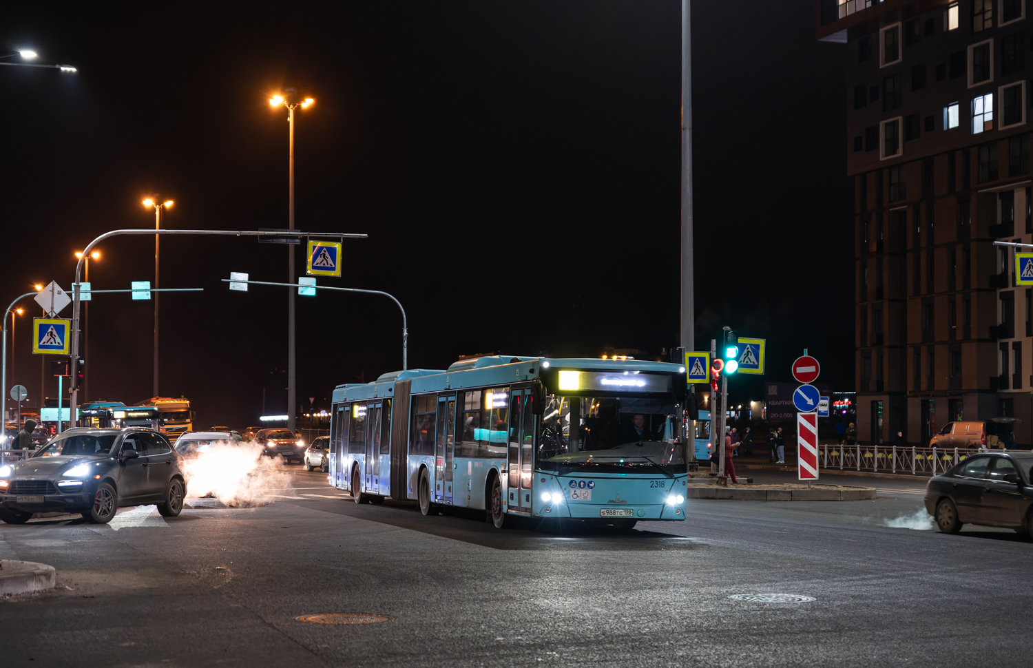 Saint Petersburg, MAZ-216.066 # 2318