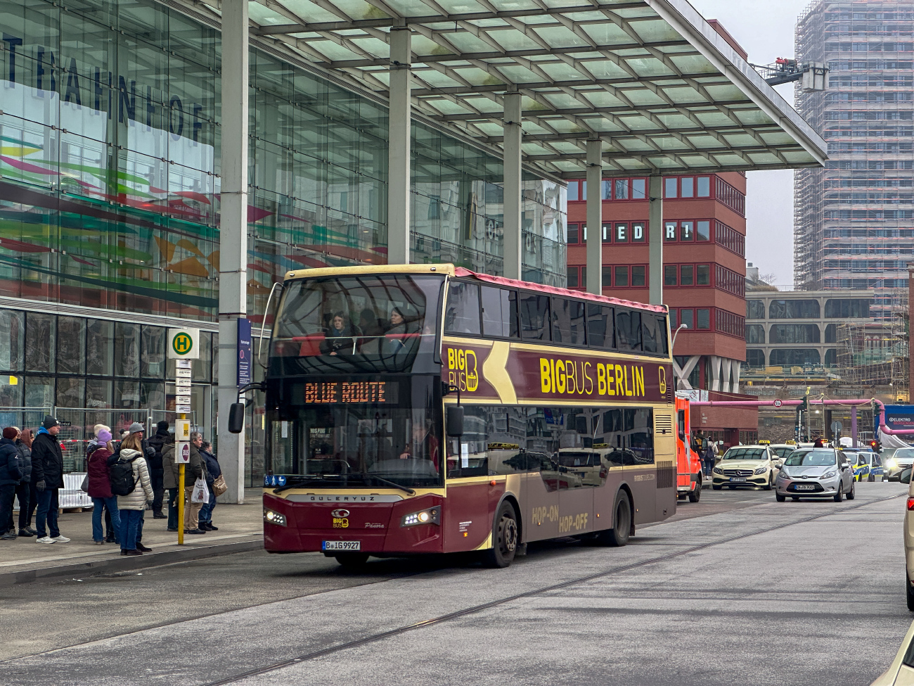 Berlin, Güleryüz Panora # B-IG 9927