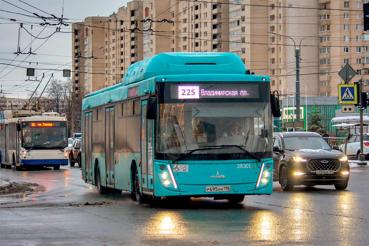 Saint Petersburg, MAZ-203.948 # 38301