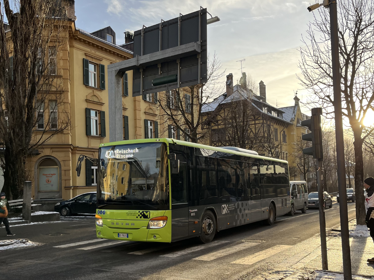 Bolzano, Setra S415LE business # 9113
