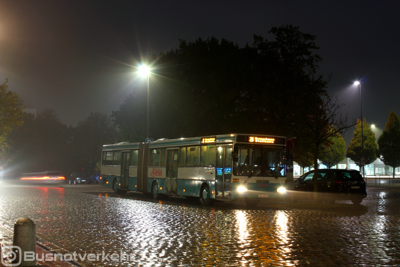 Cuxhaven, Mercedes-Benz O405G # CUX-GM 26