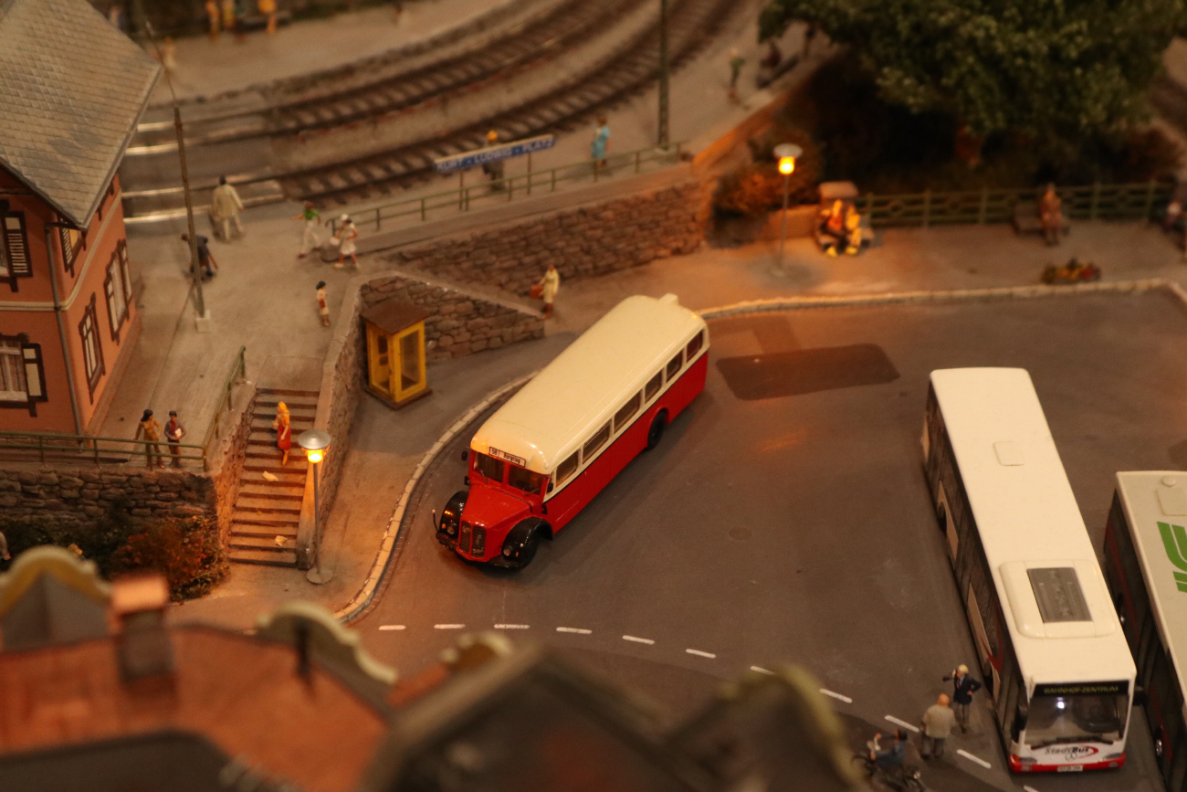 Bus models; Salzburg — Miscellaneous photos