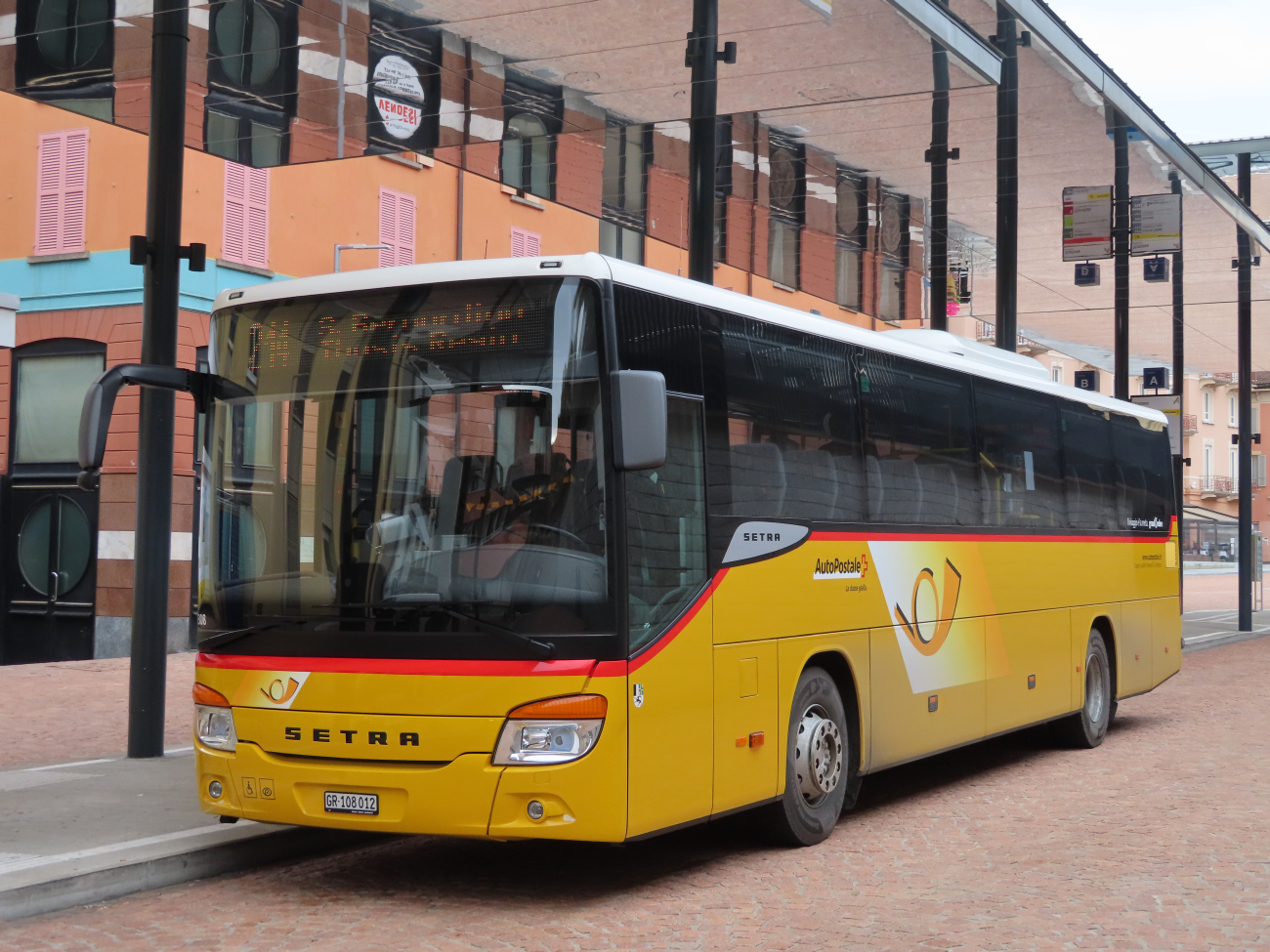 Chur, Setra S415H # 11308